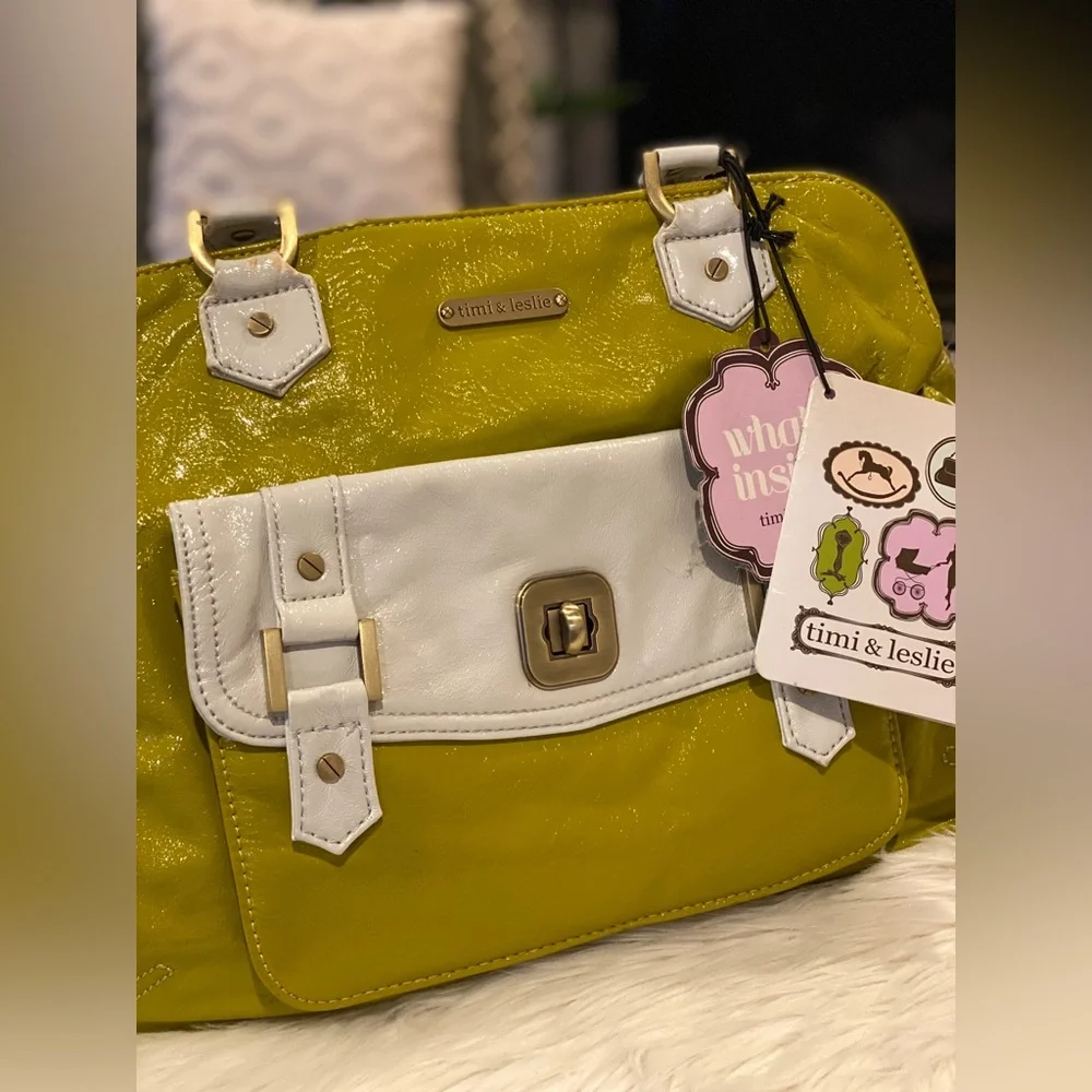 Timi and‎ Leslie Green and White Diaper Bag with Accessories.